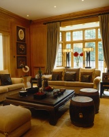 Traditional Living Room