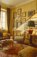 Traditional Living Room