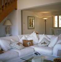 Traditional Living Room