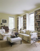 Traditional Living Room