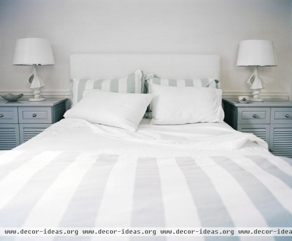 Beach Traditional Bedroom