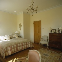 Traditional Bedroom