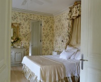 Traditional Bedroom