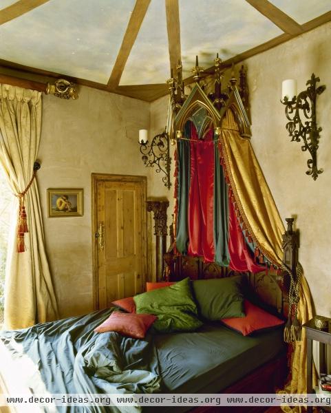 Eclectic Traditional Bedroom