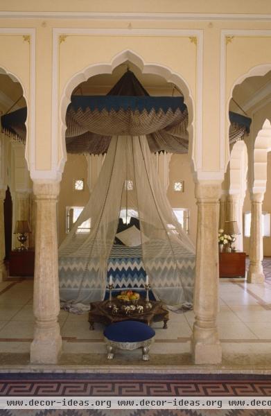 Moroccan Bedroom