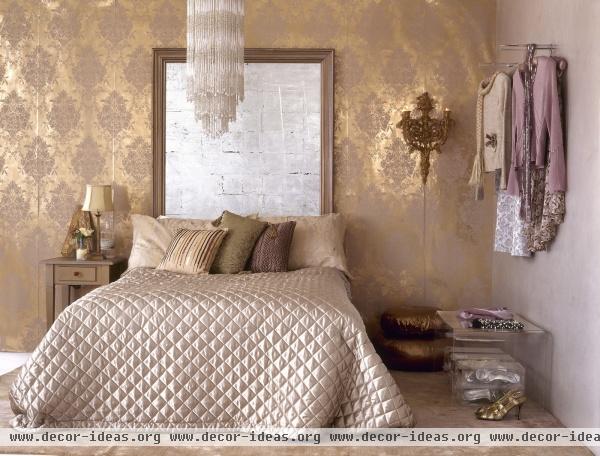 Eclectic Traditional Bedroom