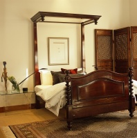 Traditional Bedroom