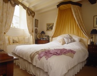 Traditional Bedroom