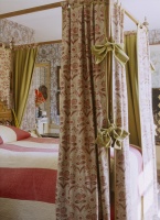 Traditional Bedroom