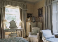 Traditional Bedroom