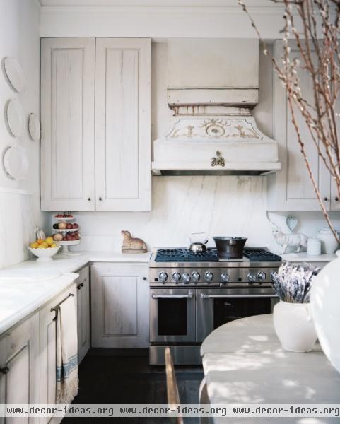 Country Shabby Chic Traditional Kitchen