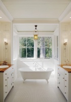 Barn Retreat - traditional - bathroom