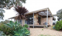 My Houzz: A South Australia Home Comes Down to Earth