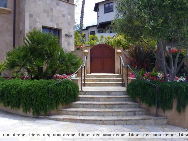 mediterranean landscape by Environmental Designs Landscape