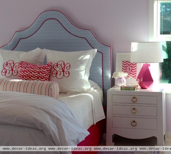 traditional bedroom by Julie Rootes Interiors