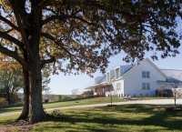 Houzz Tour: Traditional Meets Modern in a Missouri Farmhouse