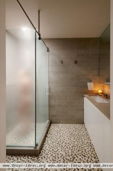 Kornfeld Residence - contemporary - bathroom - new york