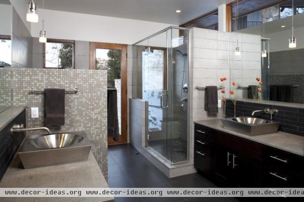 Colorado Modern Residence - modern - bathroom - denver