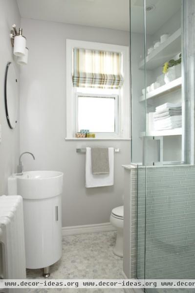 Petite Bathroom Reno - contemporary - bathroom - toronto