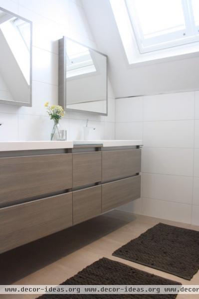 My Houzz: Modern meets Traditional in the Netherlands - contemporary - bathroom - amsterdam