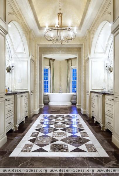 Southern Mississippi - traditional - bathroom - austin