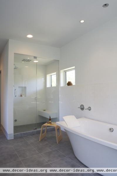 Caudill Lane - modern - bathroom - austin