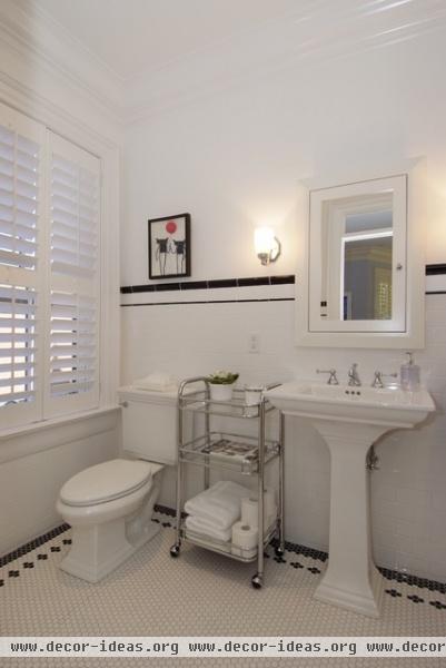 Lindsay Creates a brand new Victorian - traditional - bathroom - toronto