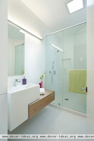 Miami Interior Design - Detailed Minimalism - modern - bathroom - miami