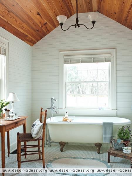 Ford Caretaker's Cottage Renovation - traditional - bathroom