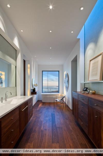 Carpinteria Foothills Residence - modern - bathroom - santa barbara