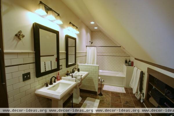 Farmhouse Attic Master Suite - traditional - bathroom - columbus