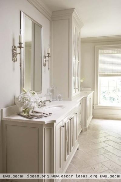 City: Schofield Residence - contemporary - bathroom