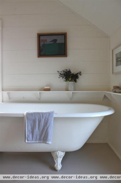 Harbor Cottage, Maine - contemporary - bathroom - portland maine