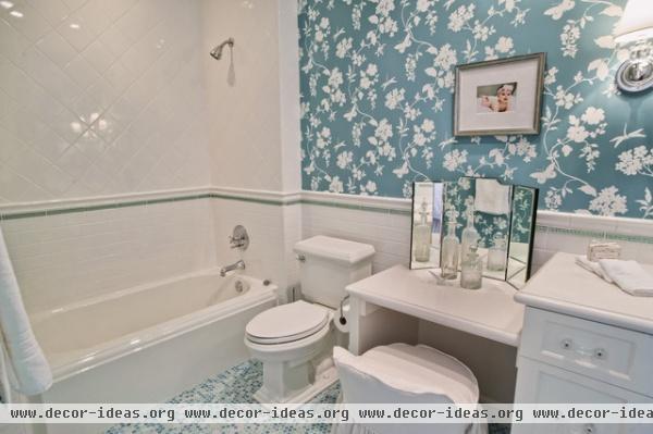 Breezy Brentwood - traditional - bathroom - los angeles