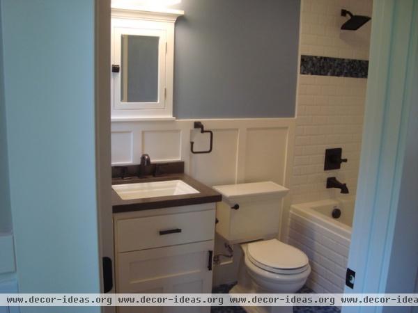 Historic Craftsman - traditional - bathroom - sacramento