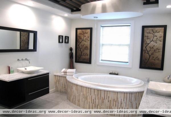 Pleasant of Artsaics's Soho Collection - contemporary - bathroom - new york