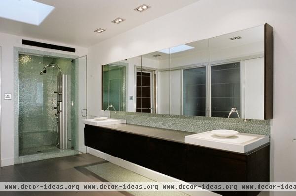 8538 Ruete Monte Carlo - contemporary - bathroom - san diego