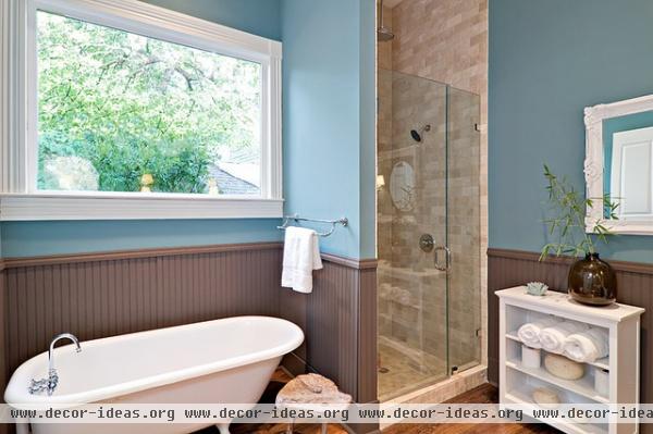 Modern reincarnation of traditional Victorian bathroom - traditional - bathroom - austin