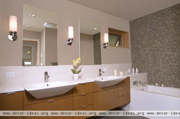 Liberty Lake Residence - contemporary - bathroom - seattle