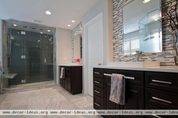 Petruzzi Residence - modern - bathroom - denver