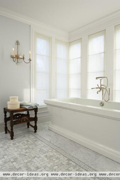 House on Holdridge - traditional - bathroom - minneapolis