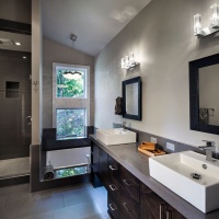 Hilltop House | Grand Vista Subdivision - modern - bathroom - portland