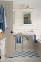 Nantucket Summer Home - traditional - bathroom - boston