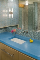 Modern kid's bathroom - Grace Home Design - contemporary - bathroom - other metro