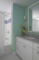 Kid's Bathroom - contemporary - bathroom - chicago