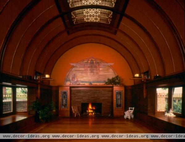 traditional living room by Frank Lloyd Wright Preservation Trust