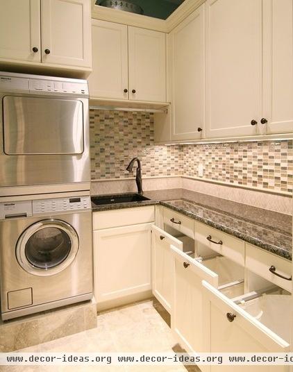 traditional laundry room by Corinne Danicki, CKD