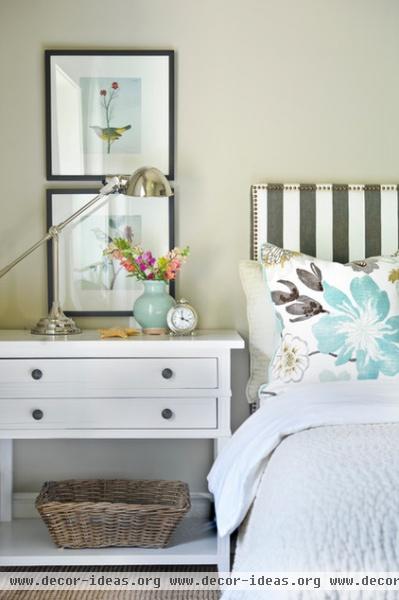 traditional bedroom by Kerrisdale Design Inc