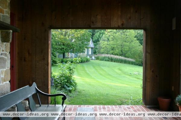 traditional landscape by Donald Pell - Gardens