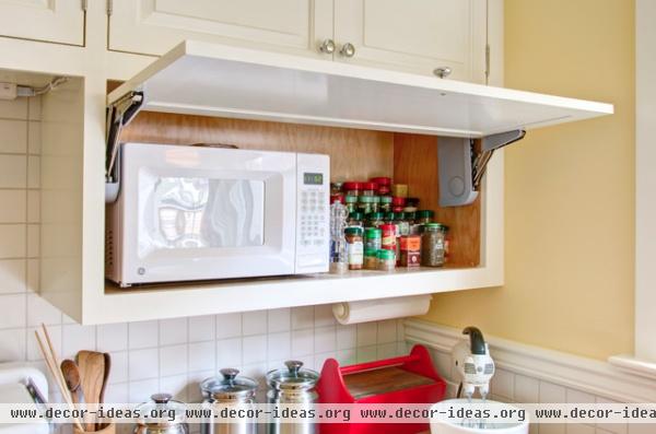 traditional kitchen by Hammer And Hand